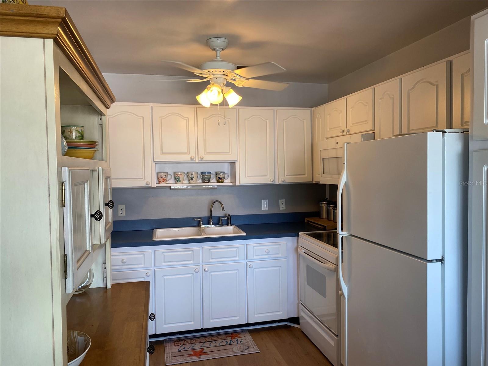 8320 112TH STREET 206