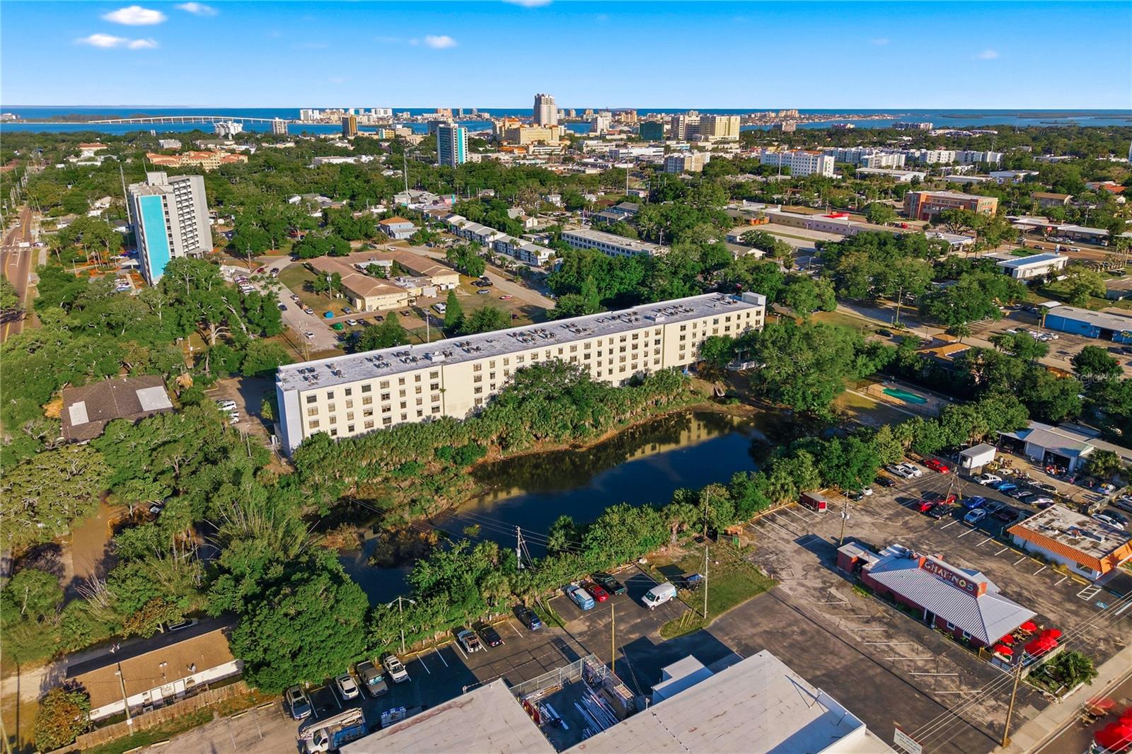 LAKESIDE CROSSING CONDO - Residential