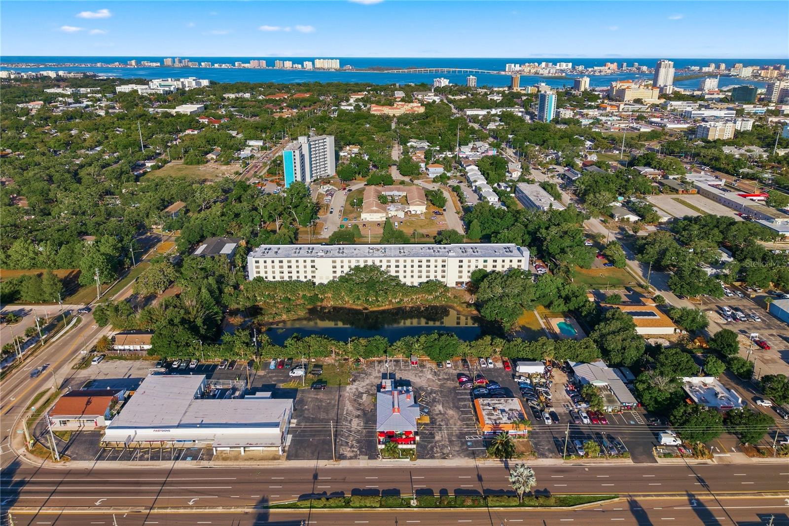 LAKESIDE CROSSING CONDO - Residential