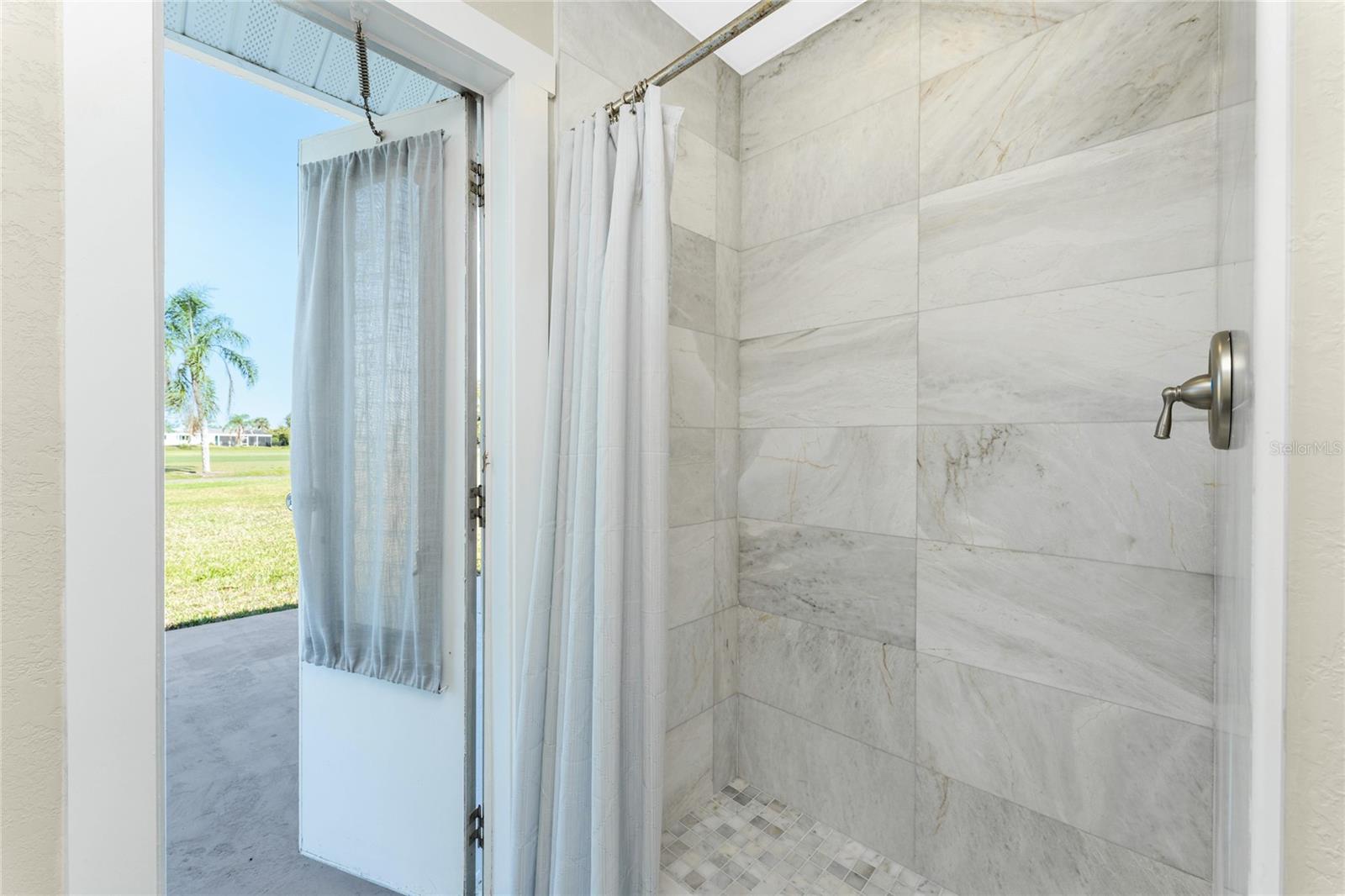 ROTONDA WEST OAKLAND HILLS - Residential