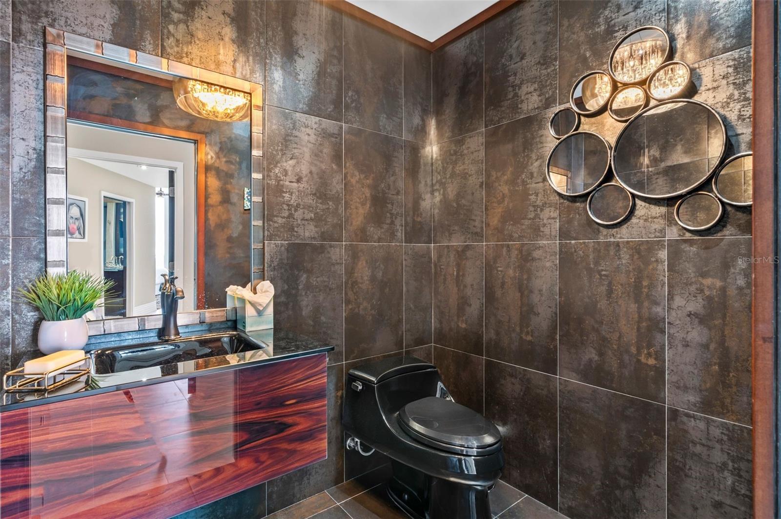 SIGNATURE PLACE CONDO - Residential