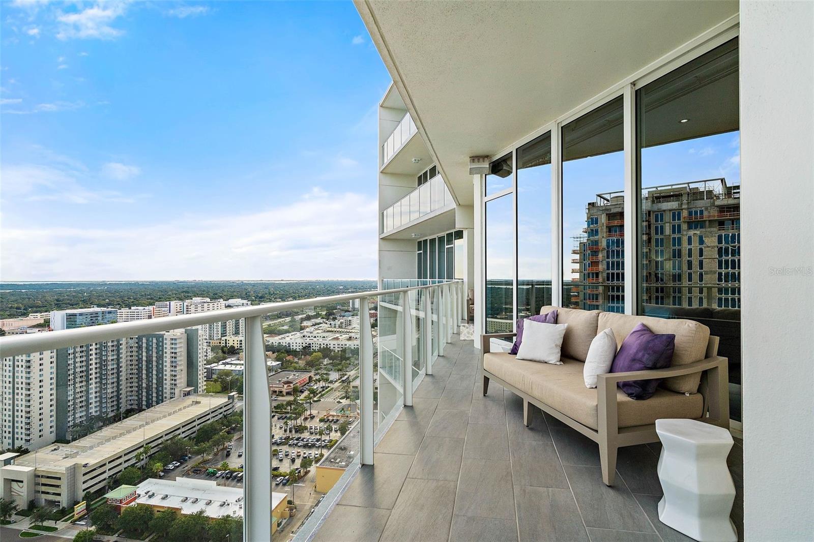 SIGNATURE PLACE CONDO - Residential