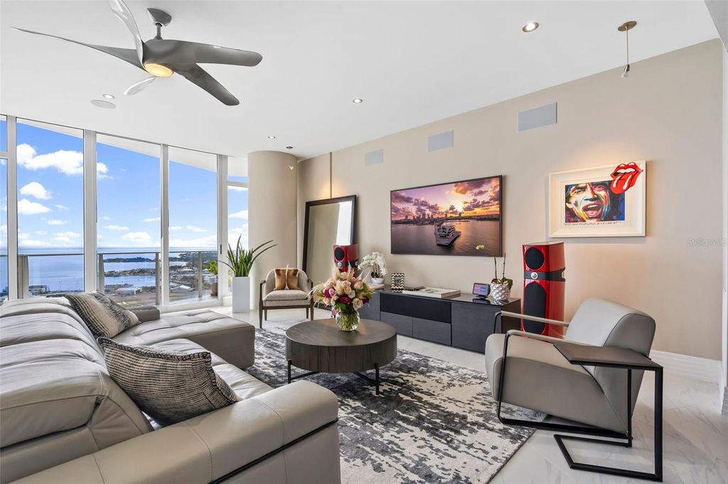 Photo of 175 1st Street S #3203, St Petersburg, FL 33701 (MLS # TB8426586)