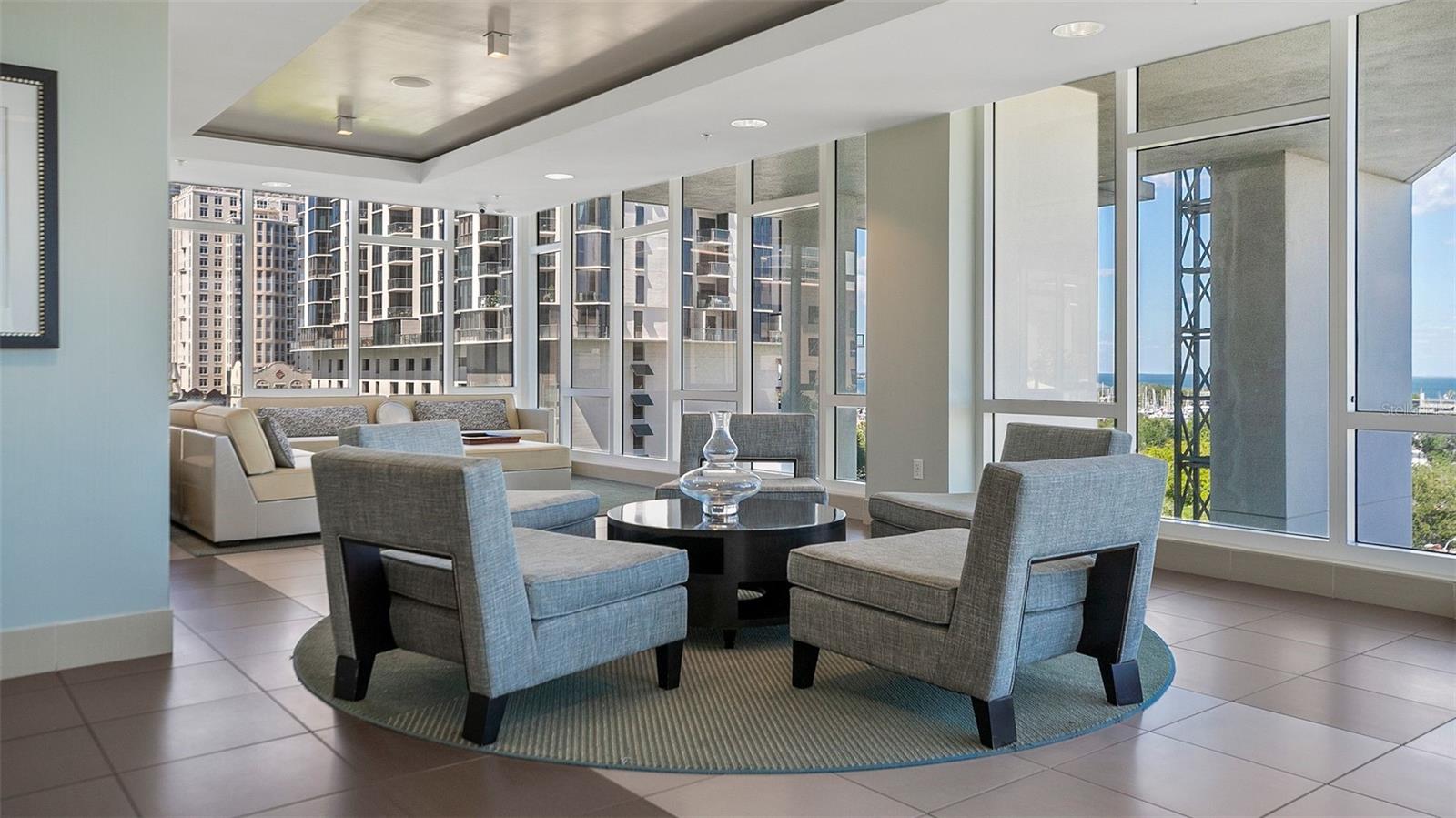 SIGNATURE PLACE CONDO - Residential