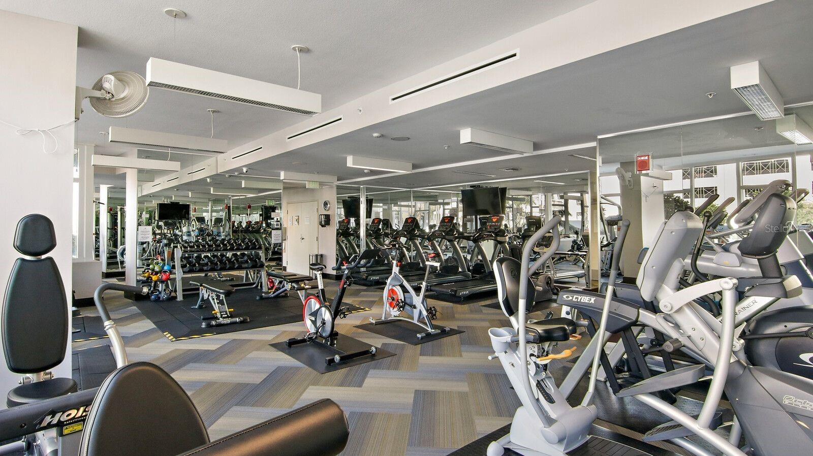 SIGNATURE PLACE CONDO - Residential