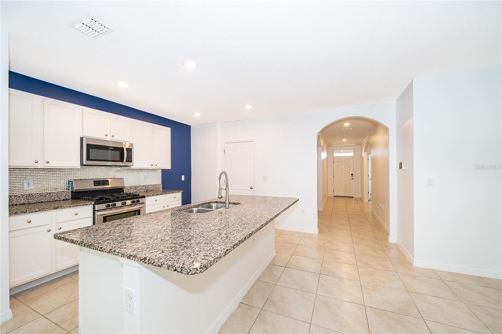 239 LAZIO CIRCLE