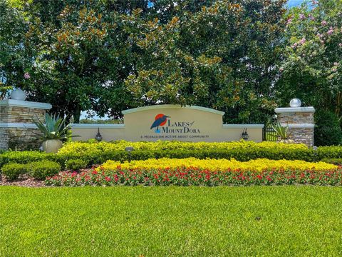 Tiny photo for 2327 Wakefield Way, Mount Dora, FL 32757 (MLS # G5112193)