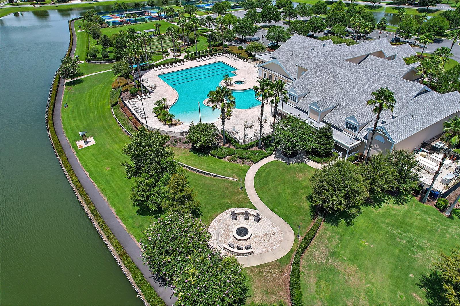 LAKES OF MOUNT DORA - Residential
