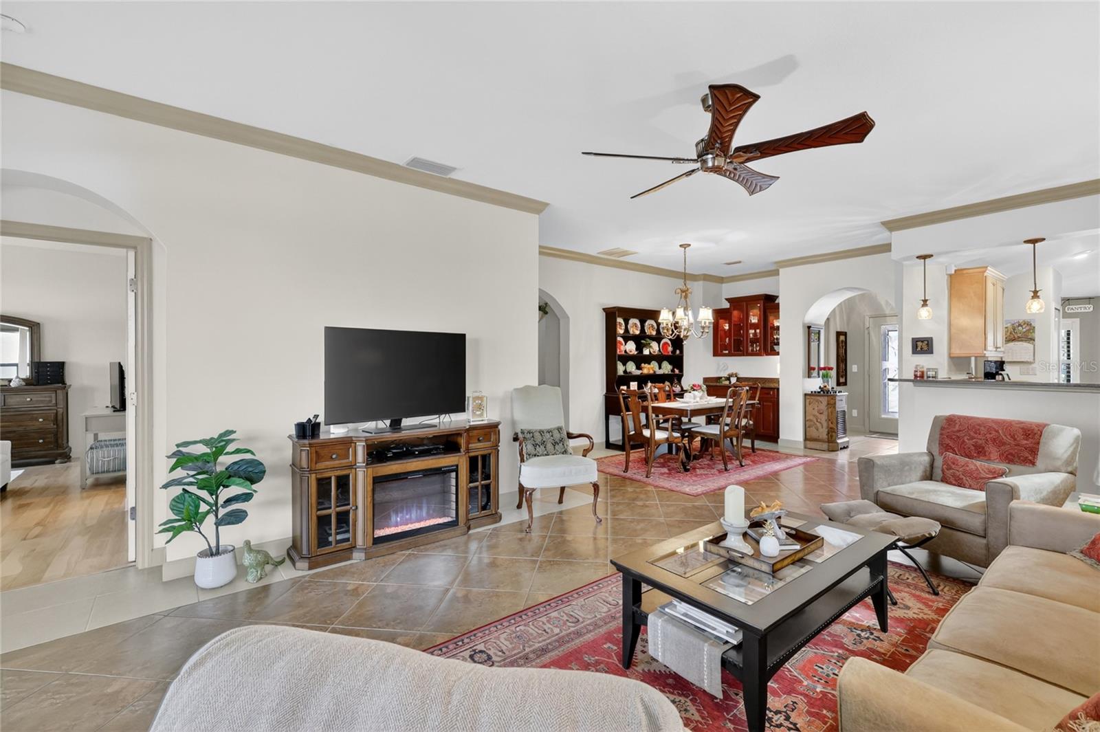 LAKES OF MOUNT DORA - Residential