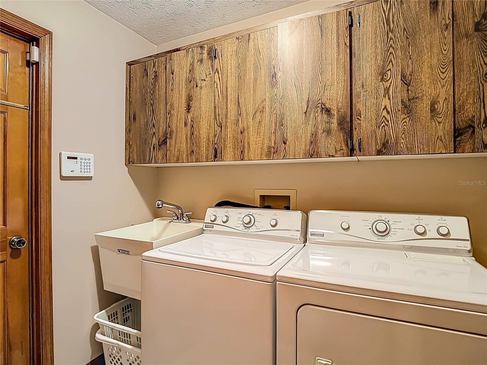 TIMBER POND SUB UNIT 1 - Residential