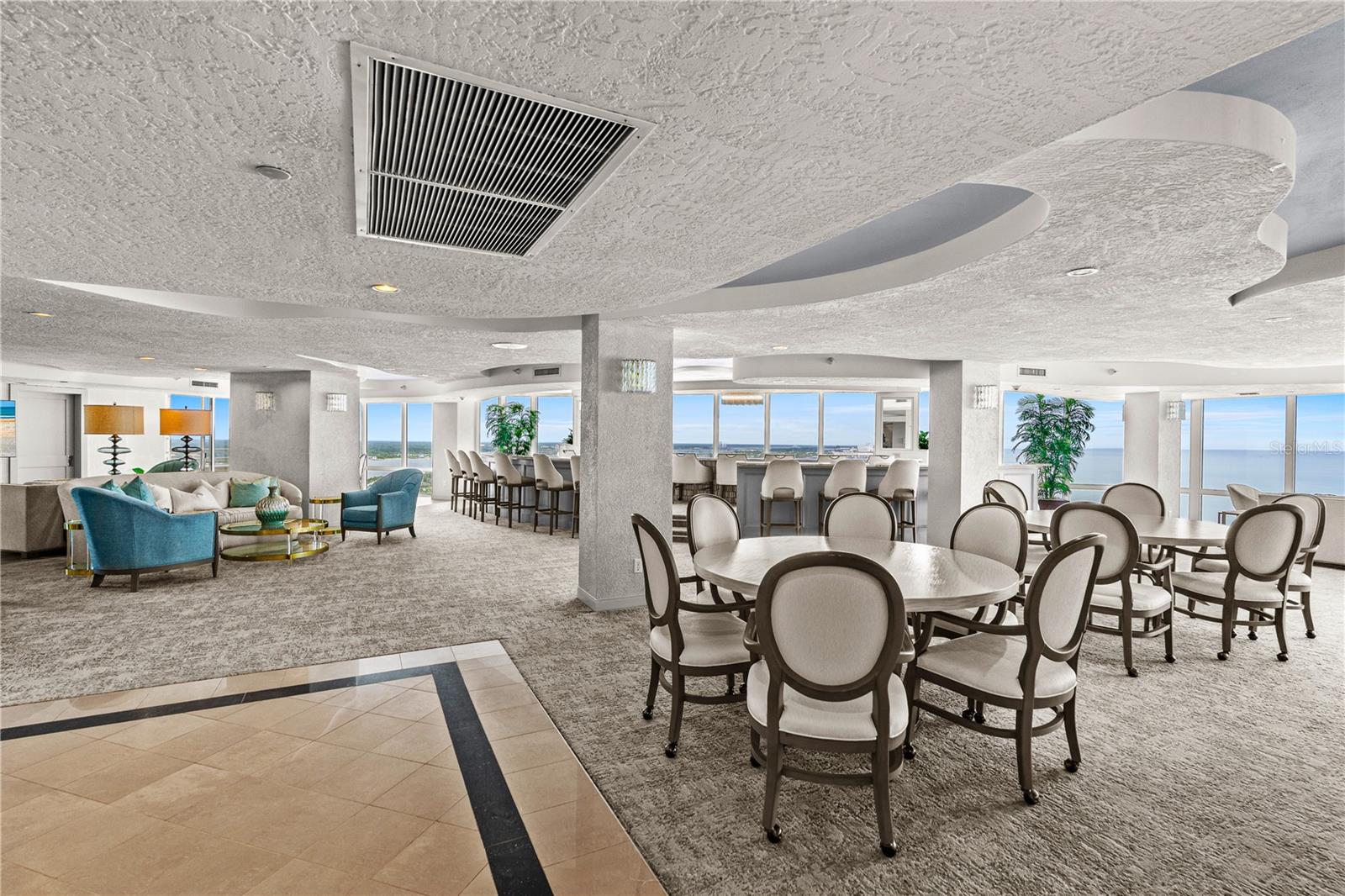 PENINSULA CONDO - Residential