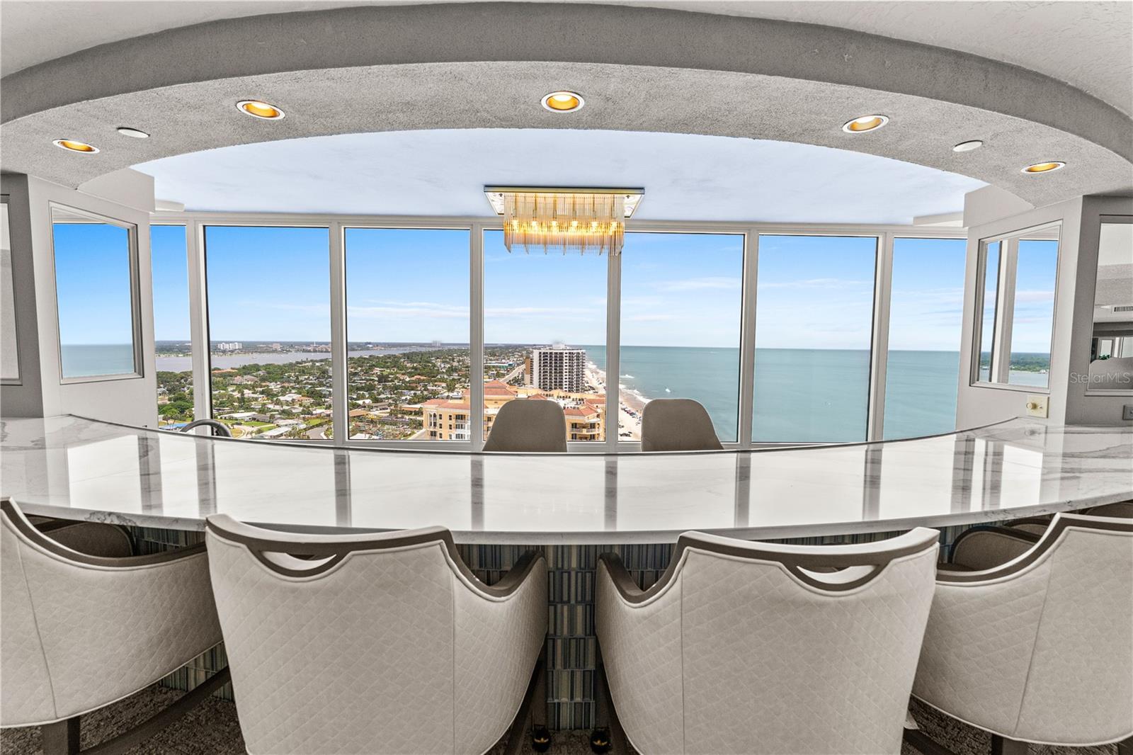 PENINSULA CONDO - Residential
