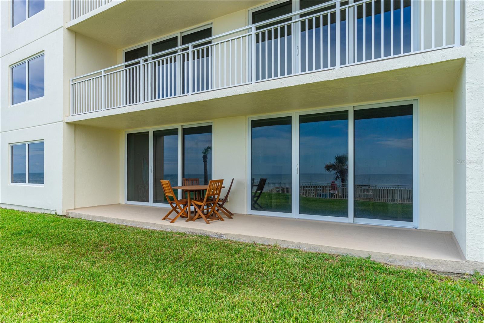 PENINSULA CONDO - Residential