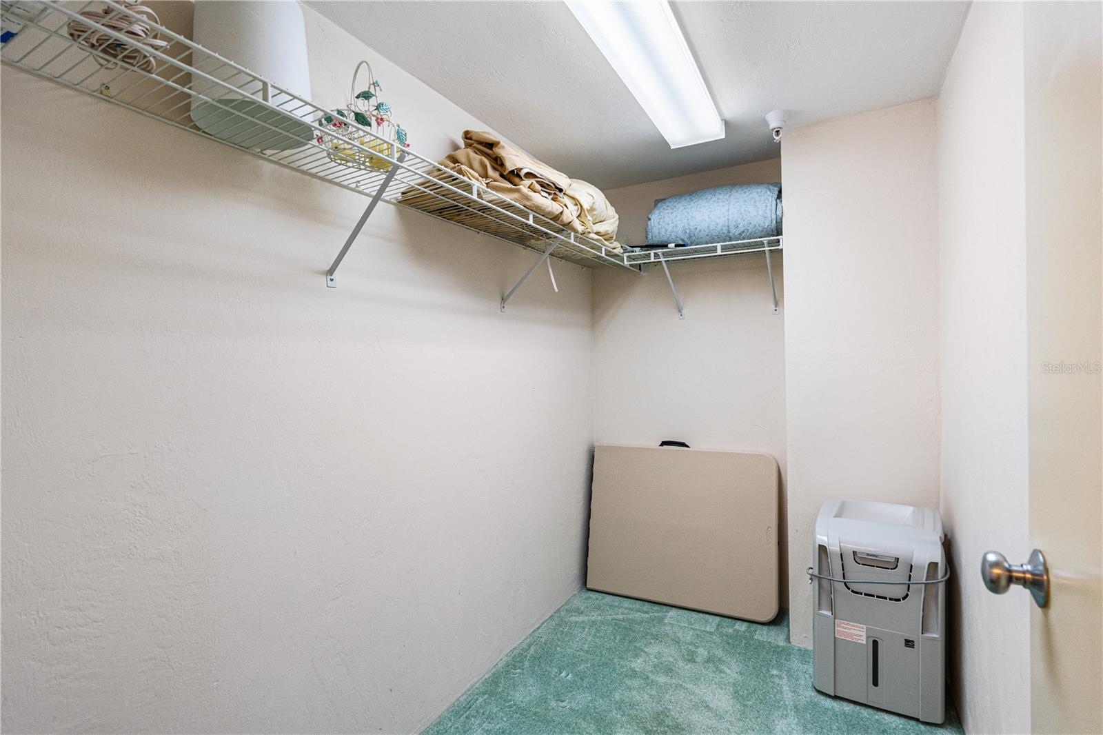 PENINSULA CONDO - Residential