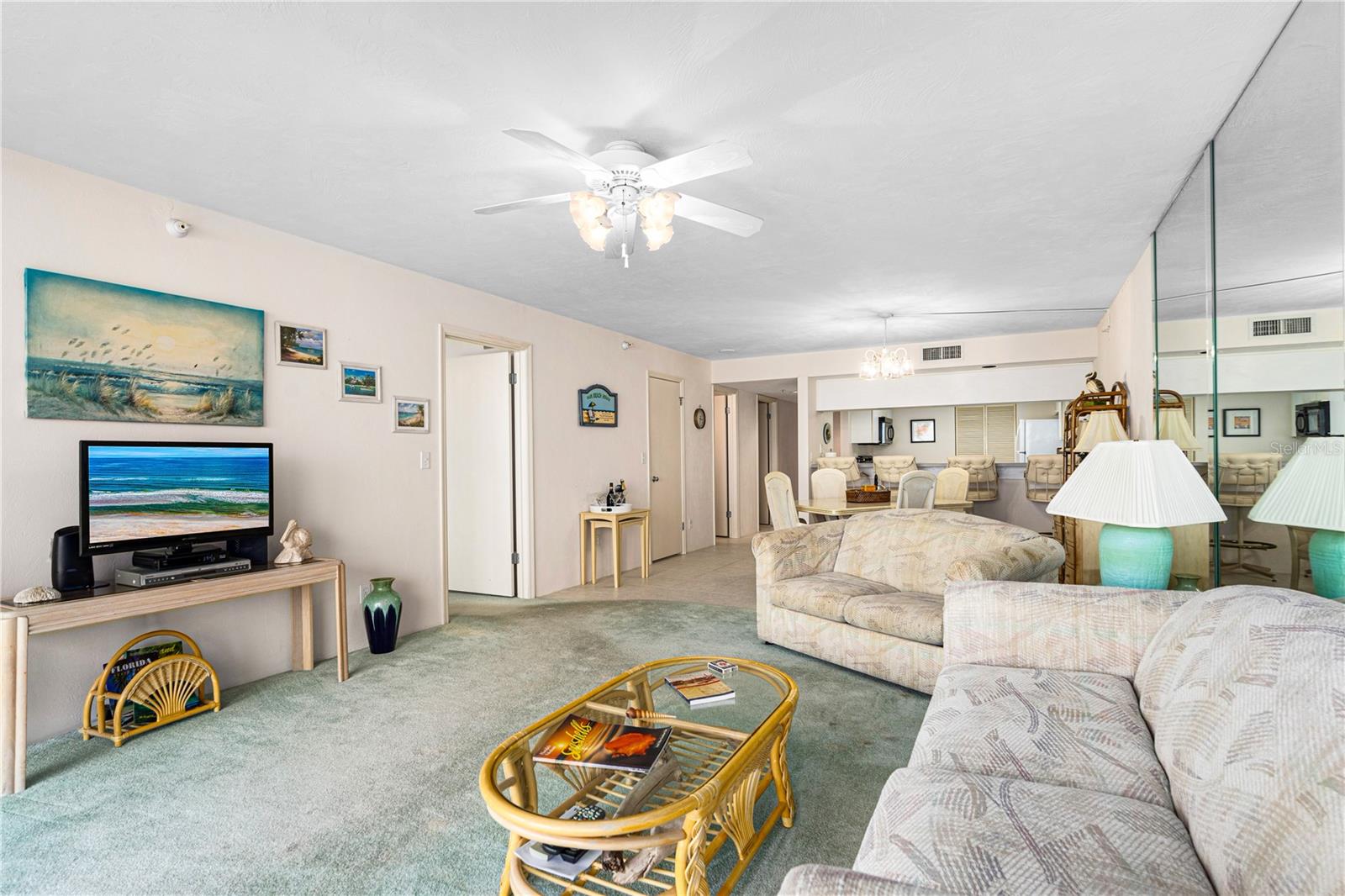 PENINSULA CONDO - Residential