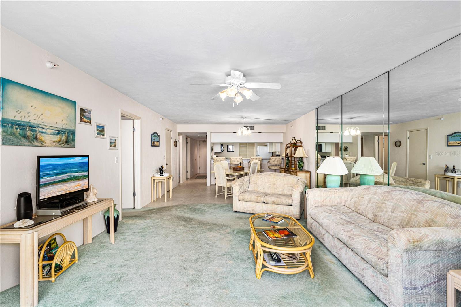 PENINSULA CONDO - Residential