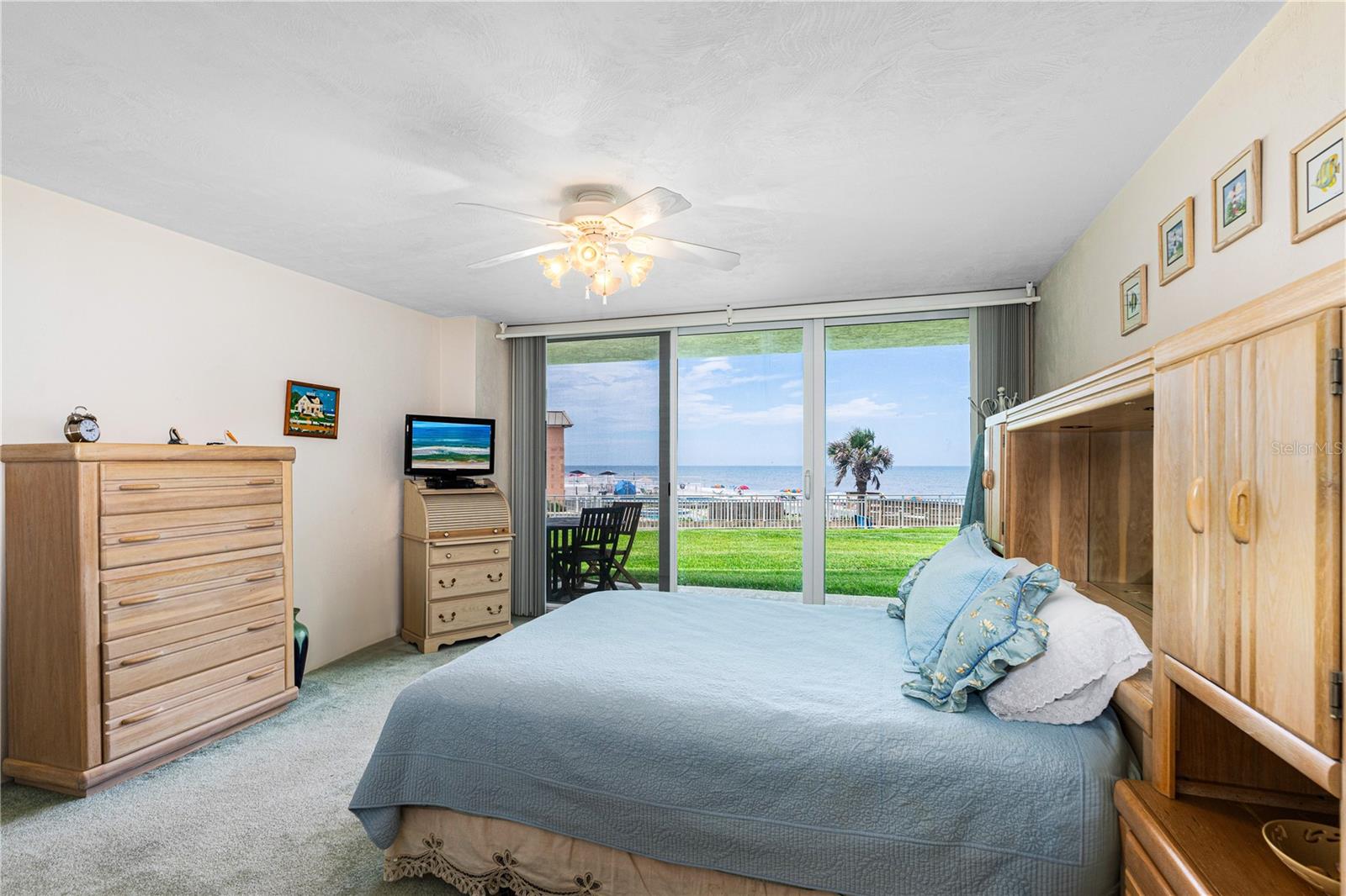 PENINSULA CONDO - Residential