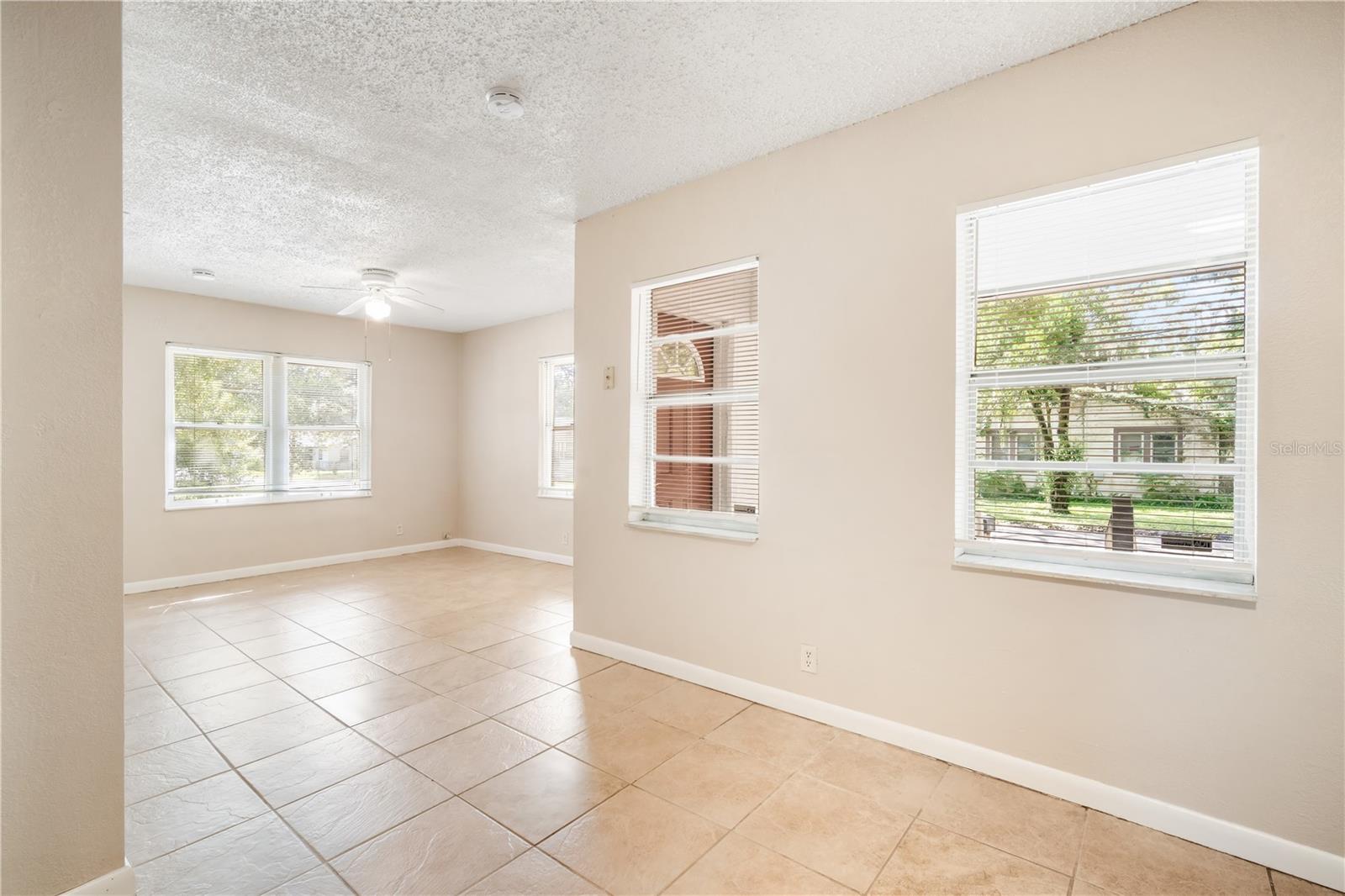 SONOMA HEIGHTS - Residential Lease