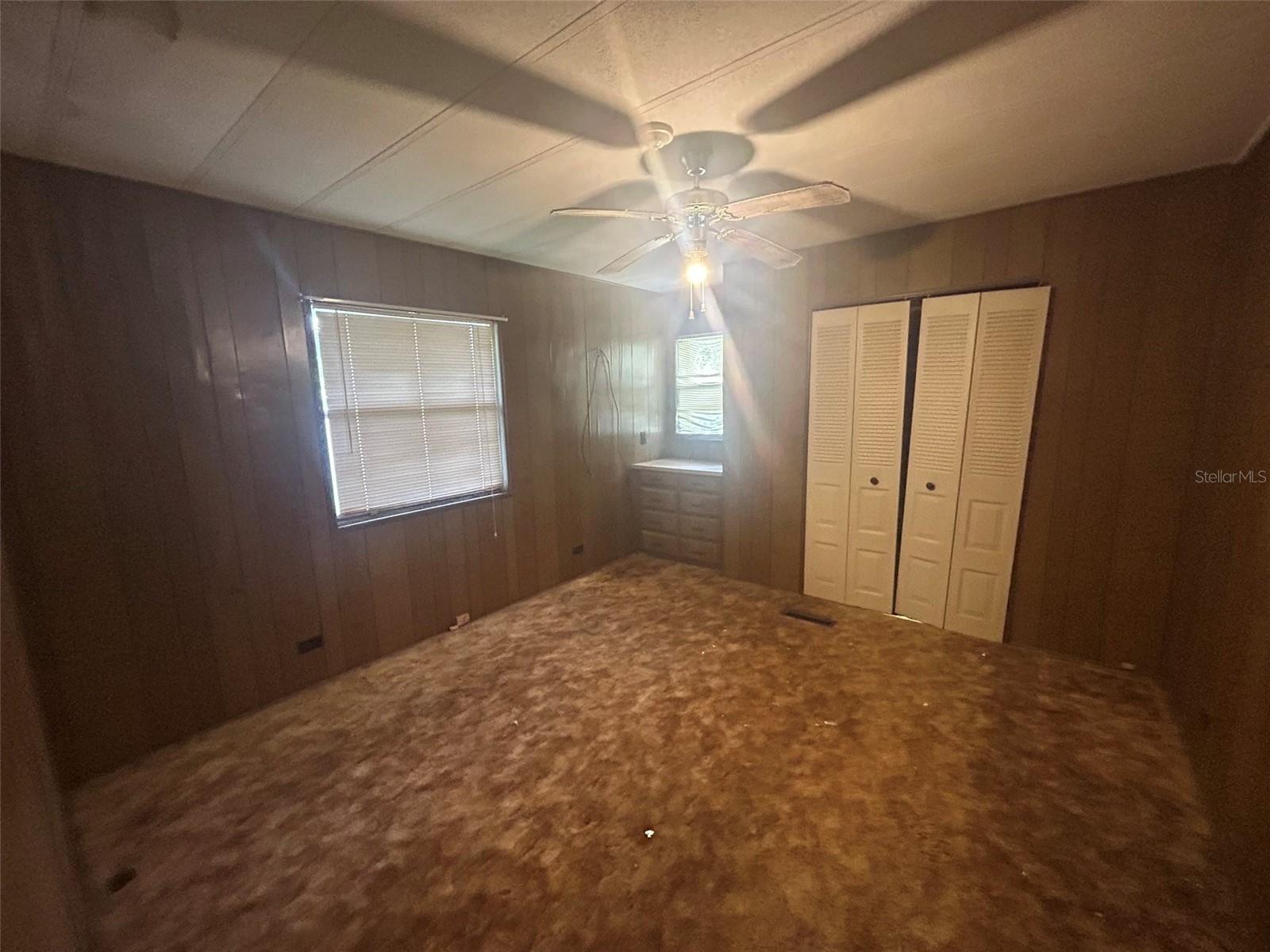 OCALA EAST VILLAGE UN 01 - Residential