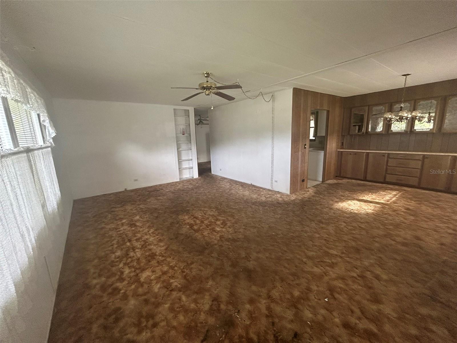 OCALA EAST VILLAGE UN 01 - Residential