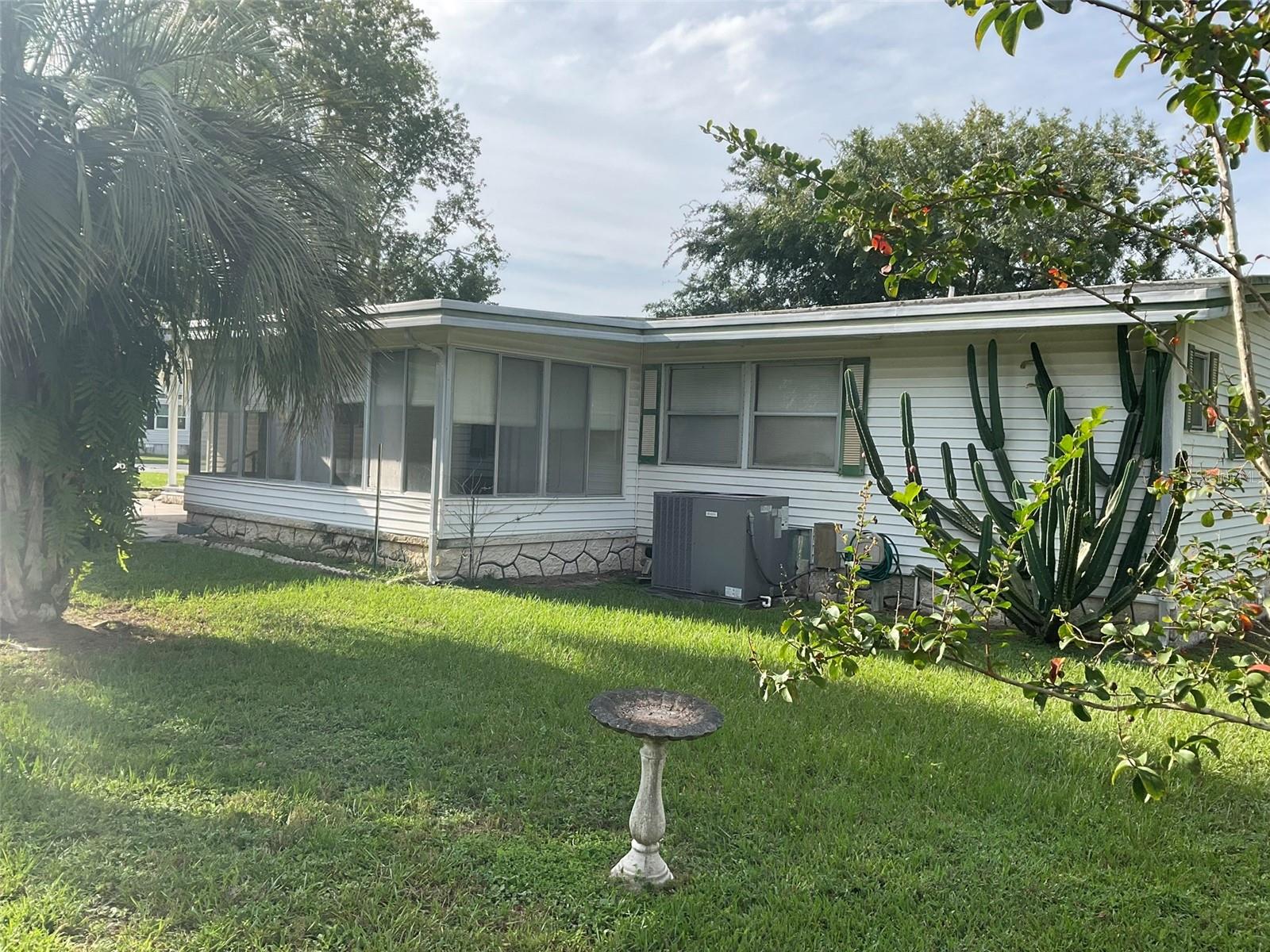 OCALA EAST VILLAGE UN 01 - Residential