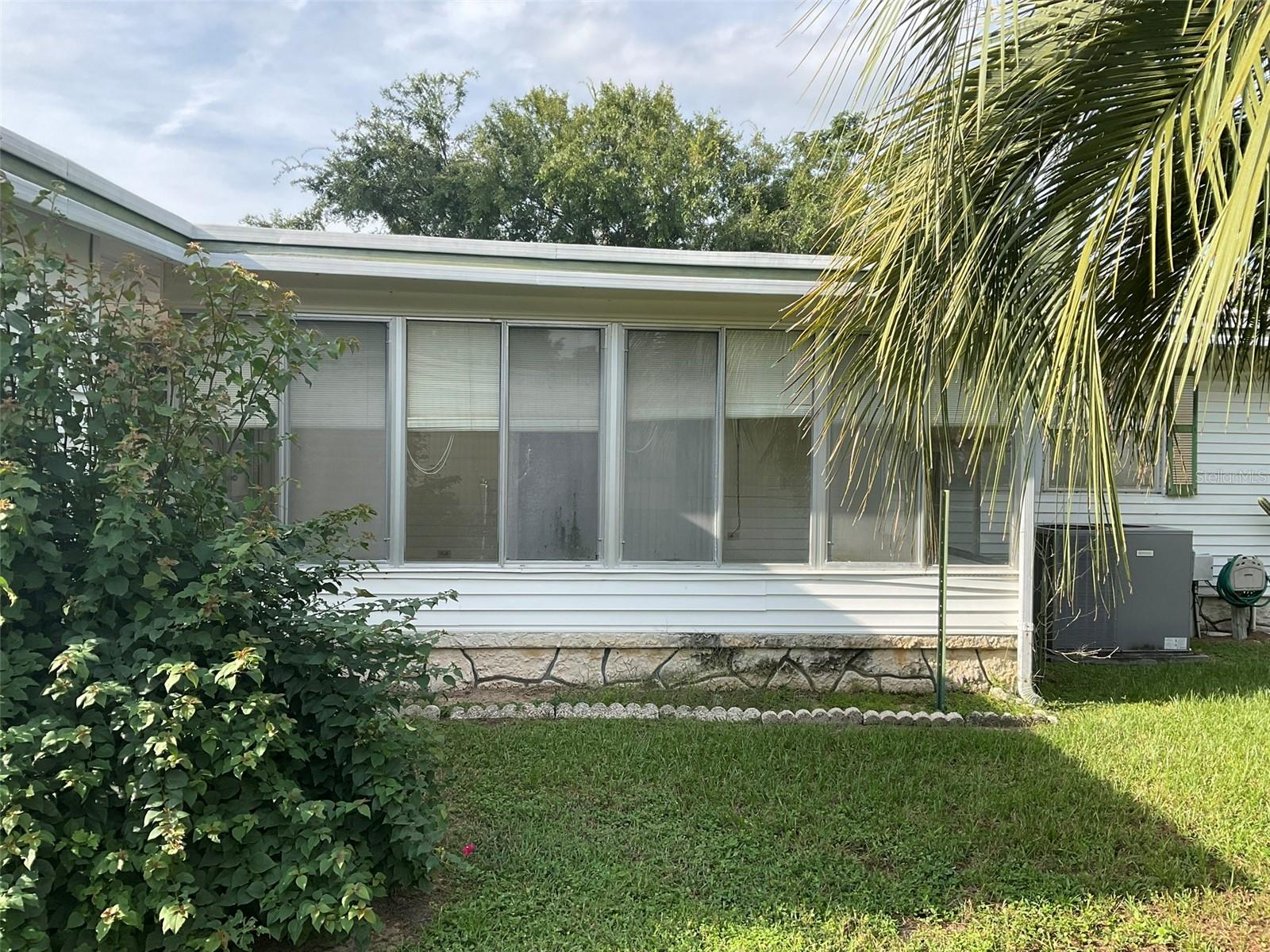 OCALA EAST VILLAGE UN 01 - Residential