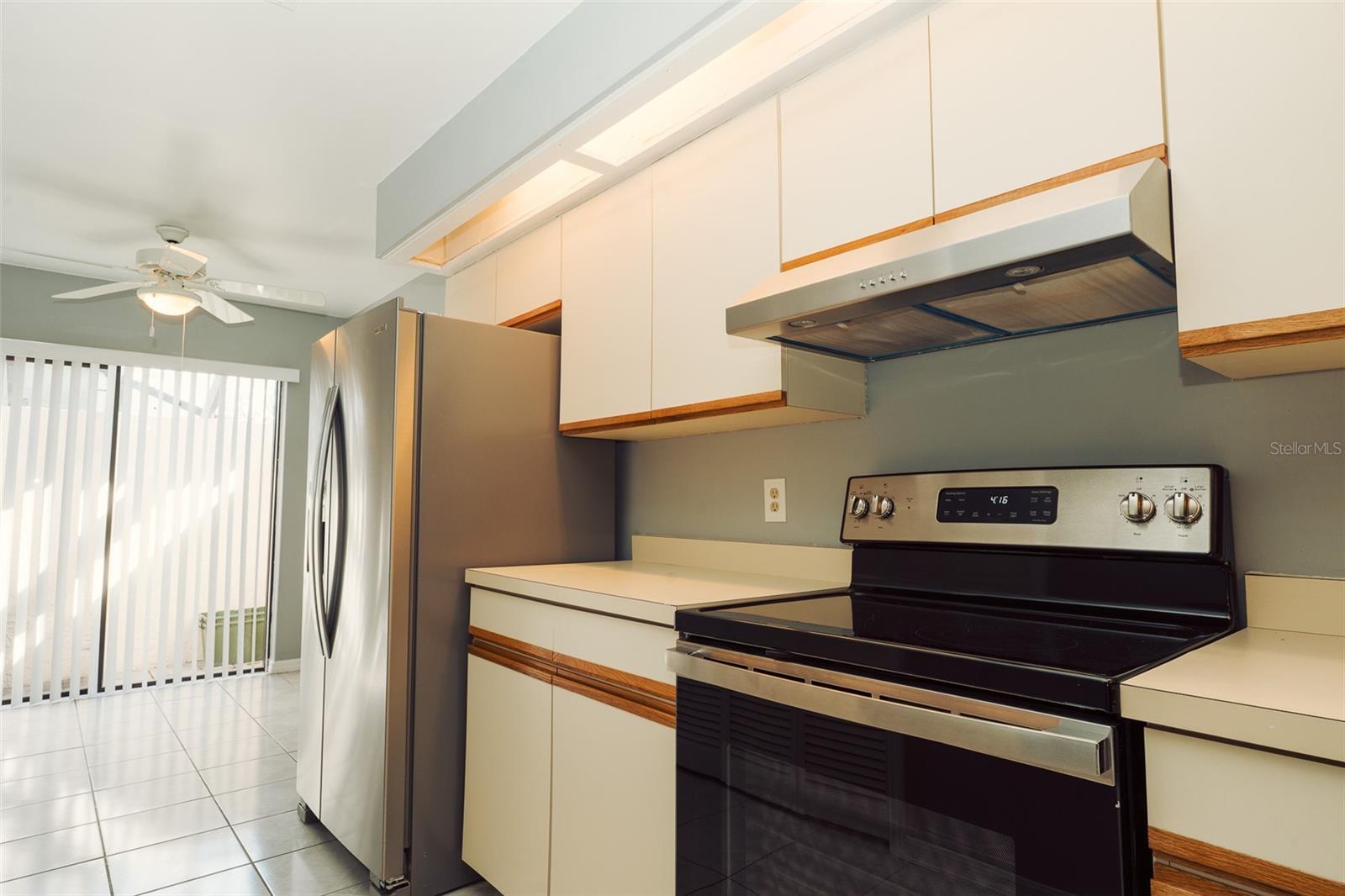 2384 SUN VALLEY CIRCLE