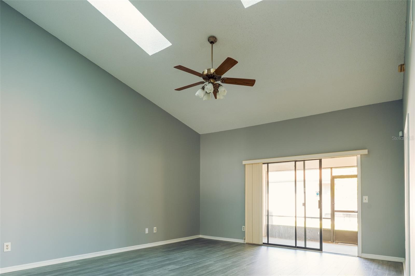 CEDARWOOD VILLAGE 1 - Residential