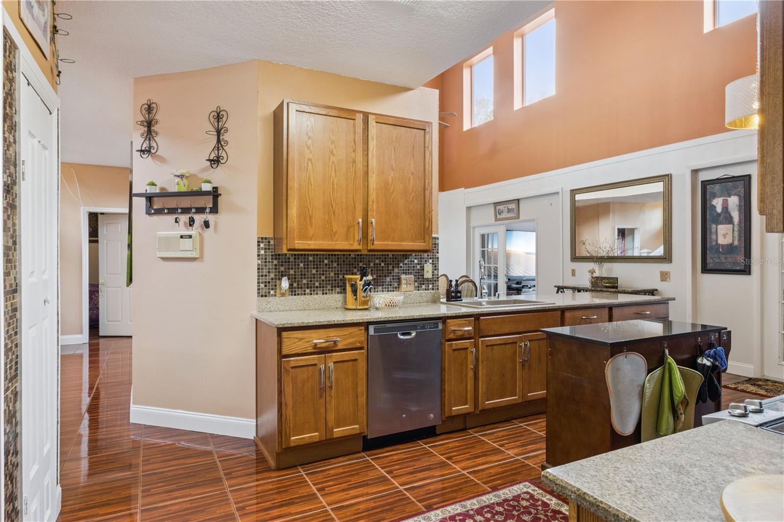 DAHLIA RESERVE AT CRESCENT LAKES - Residential