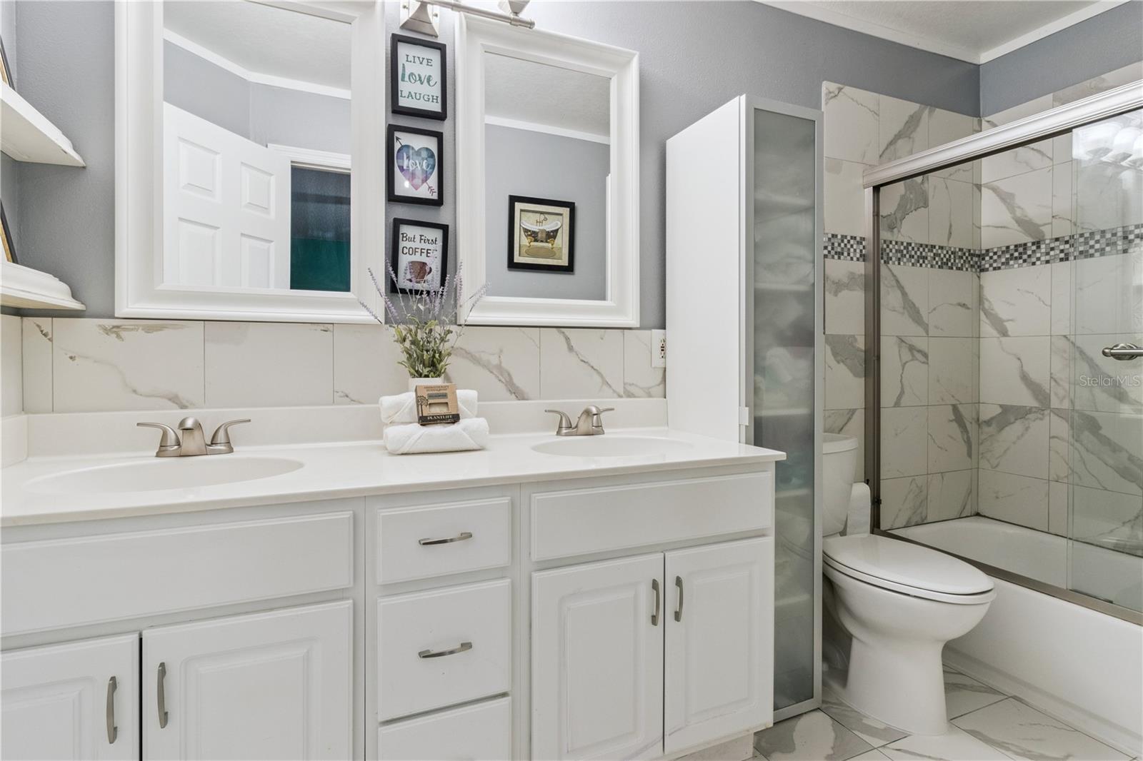 DAHLIA RESERVE AT CRESCENT LAKES - Residential