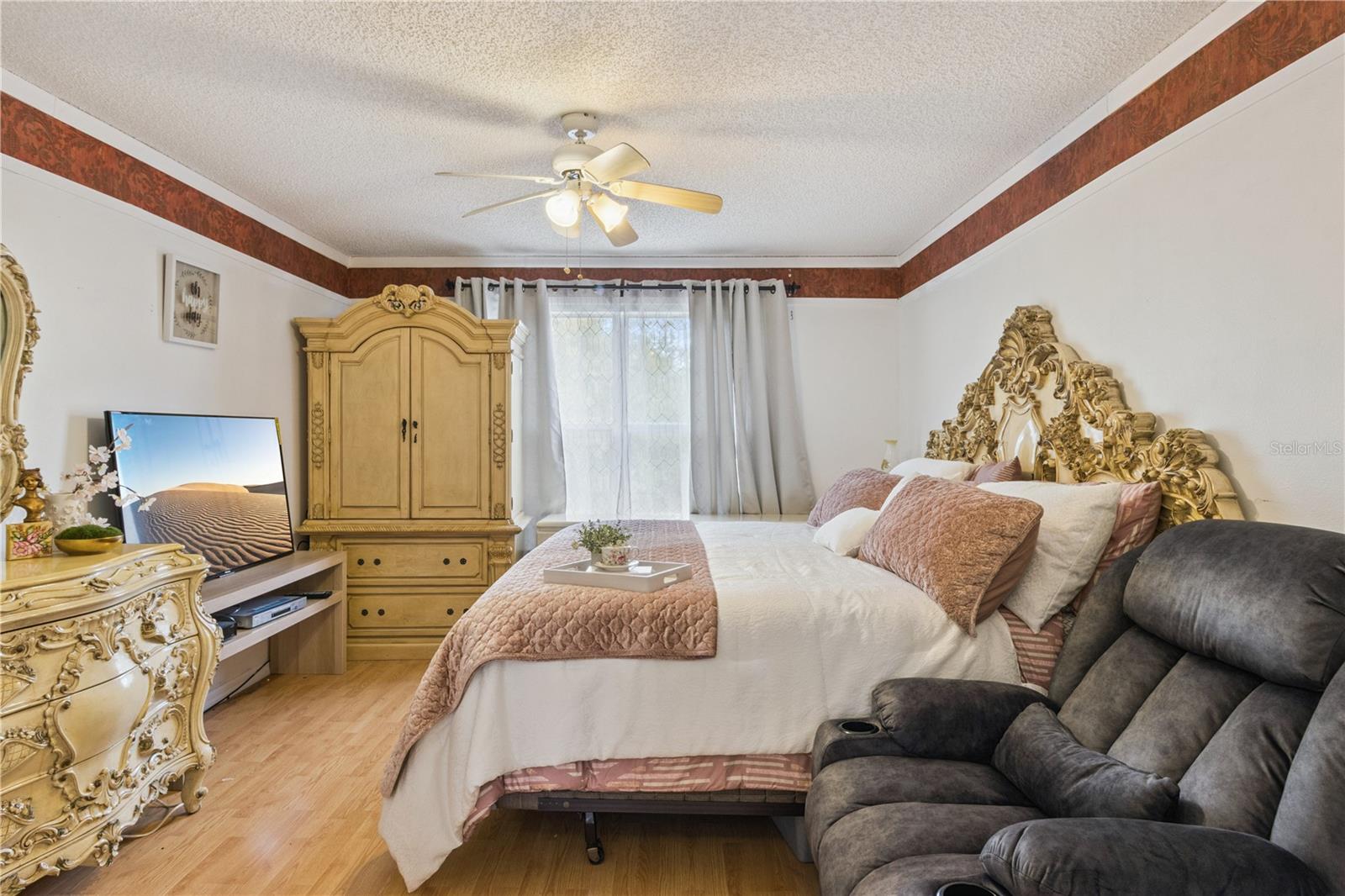 DAHLIA RESERVE AT CRESCENT LAKES - Residential