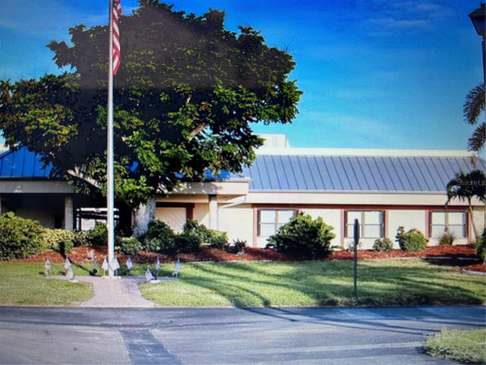 ALAMEDA ISLES - Residential