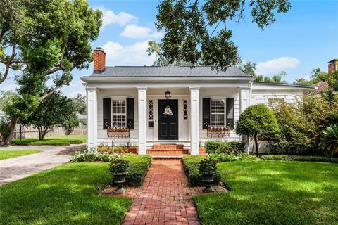 A home in WINTER PARK