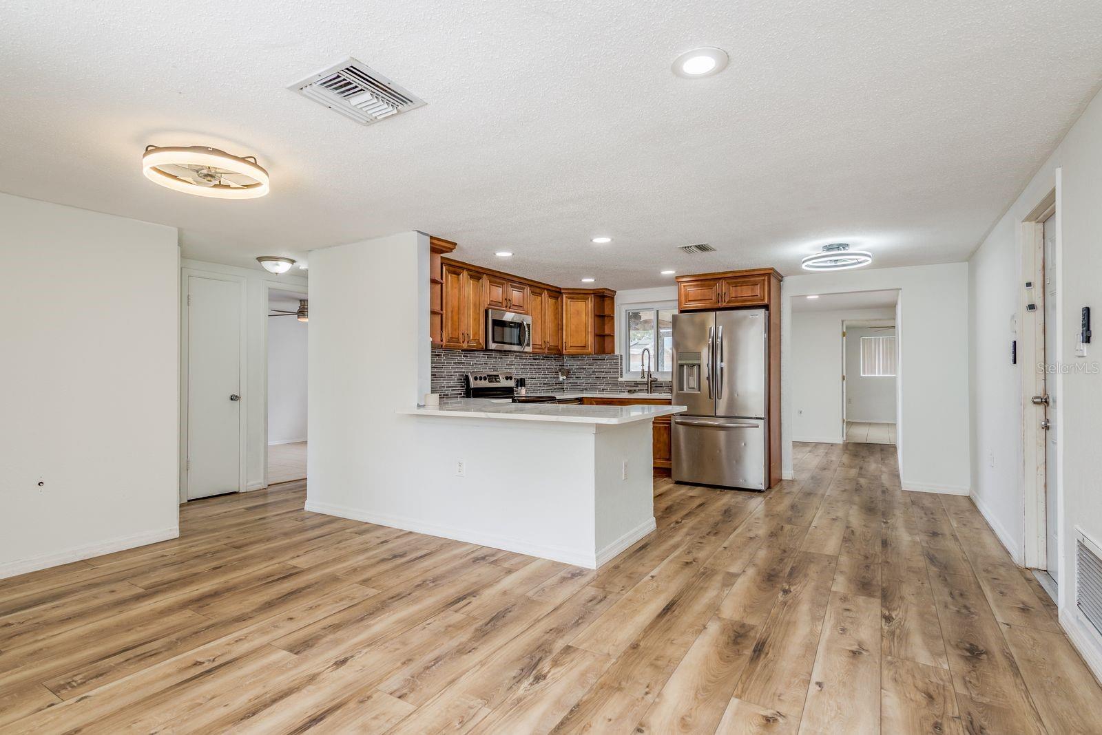 REGENCY PARK - Residential