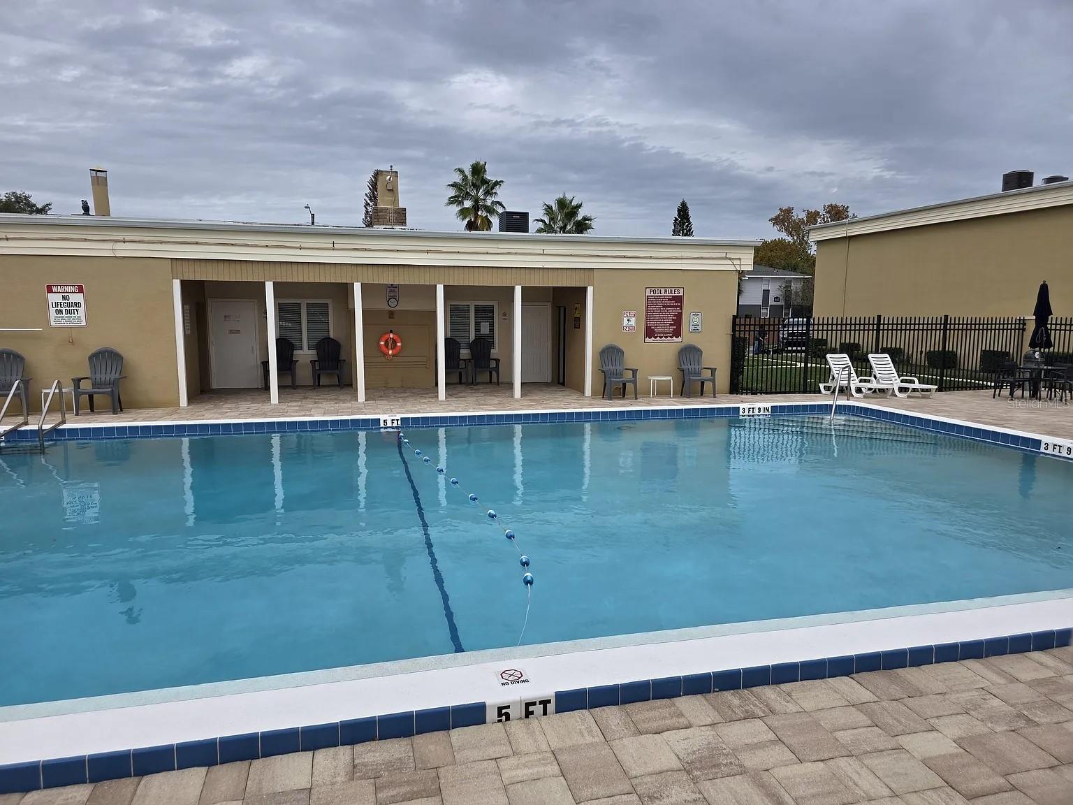 ASHWOOD CONDO - Residential Lease