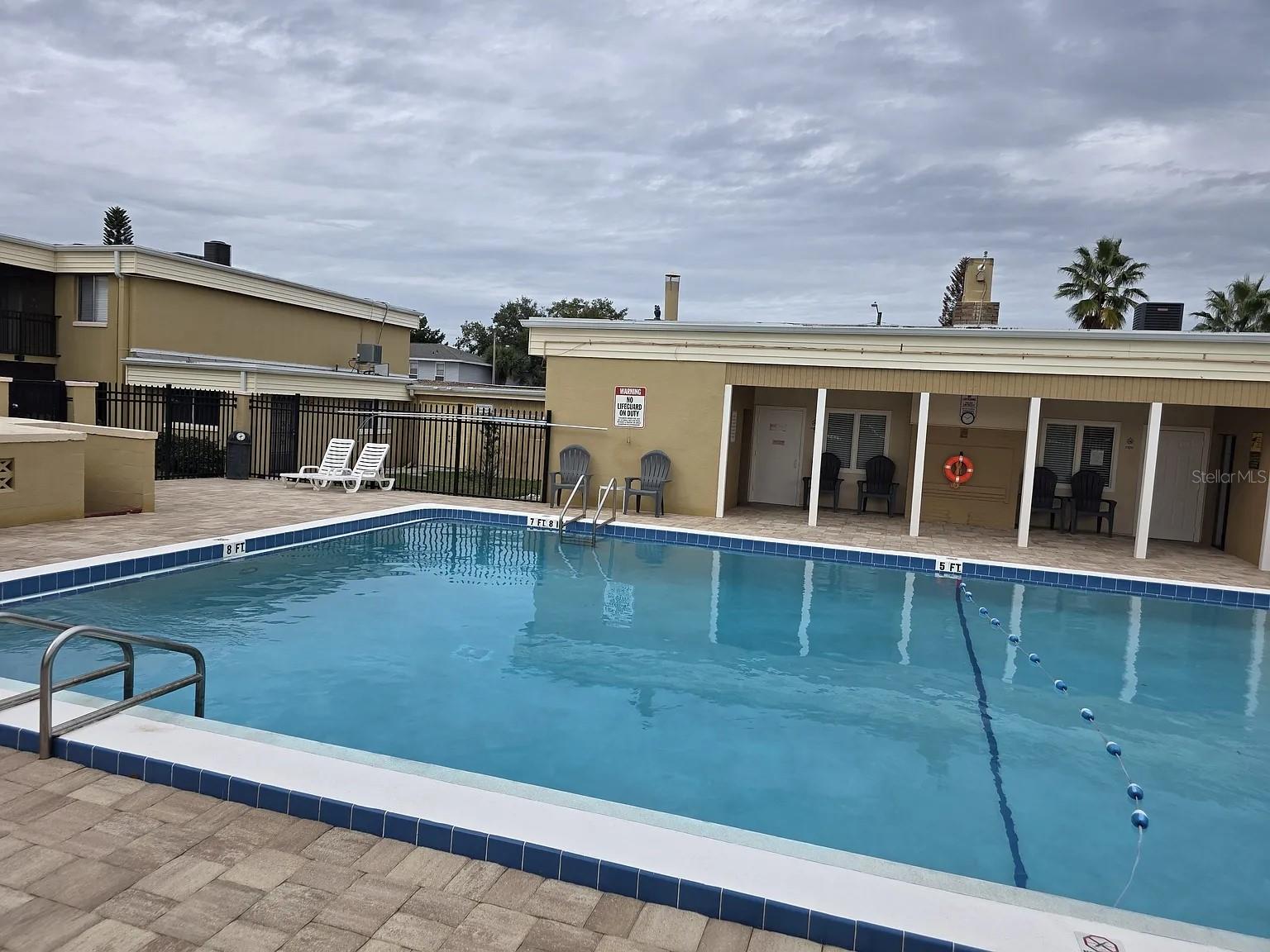 ASHWOOD CONDO - Residential Lease