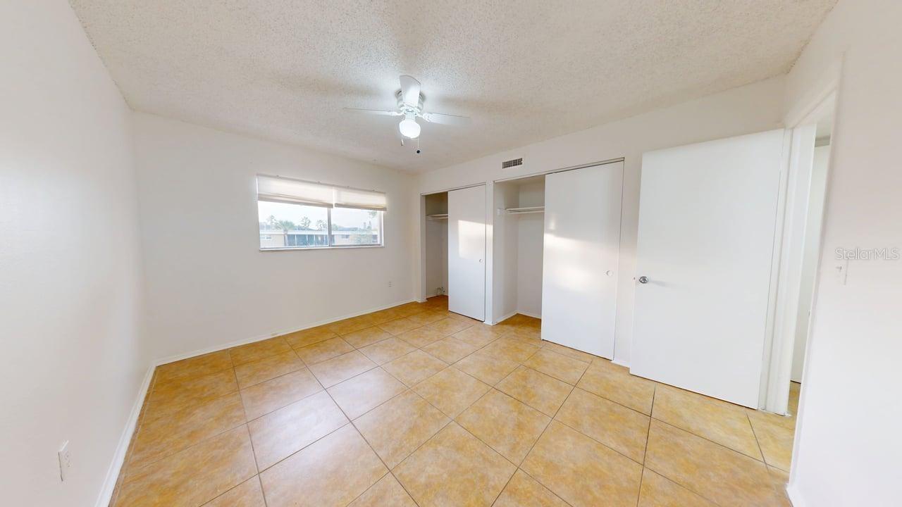 ASHWOOD CONDO - Residential Lease