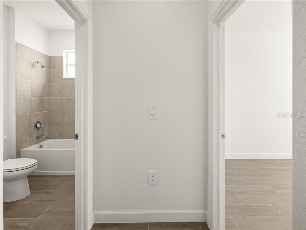 HARBOR EAST - Residential