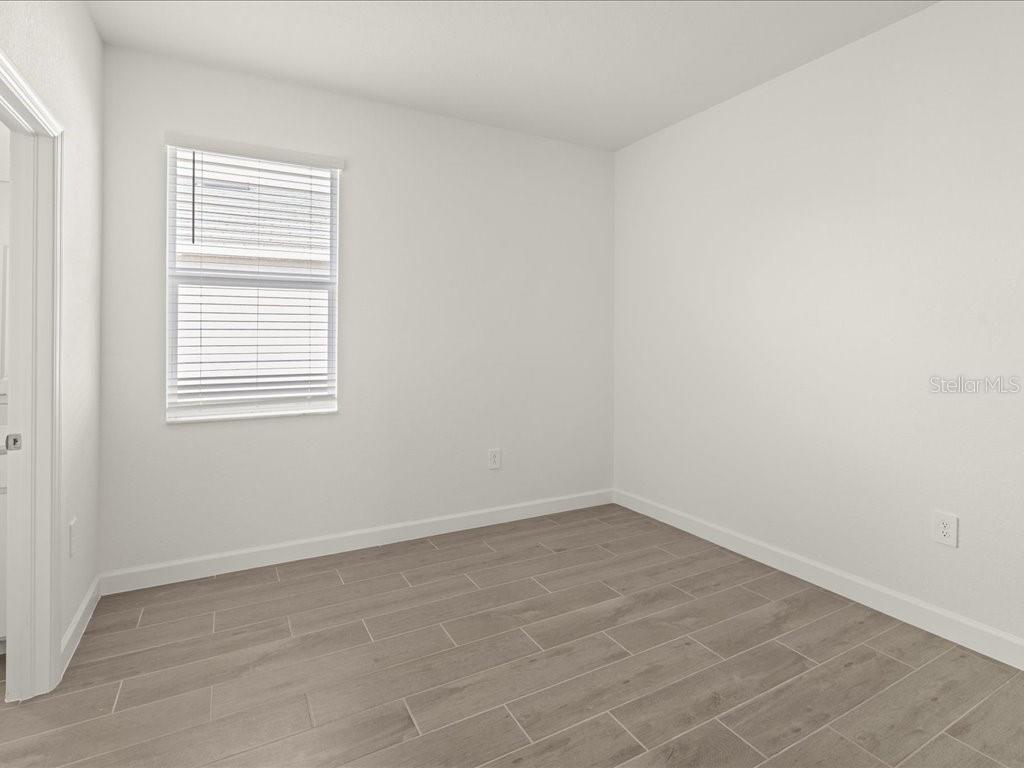HARBOR EAST - Residential