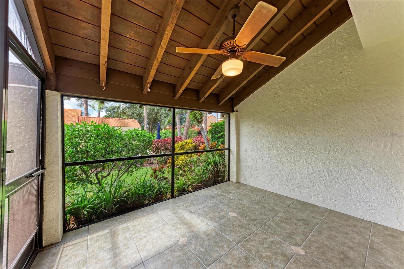 HUNTINGWOOD - Residential