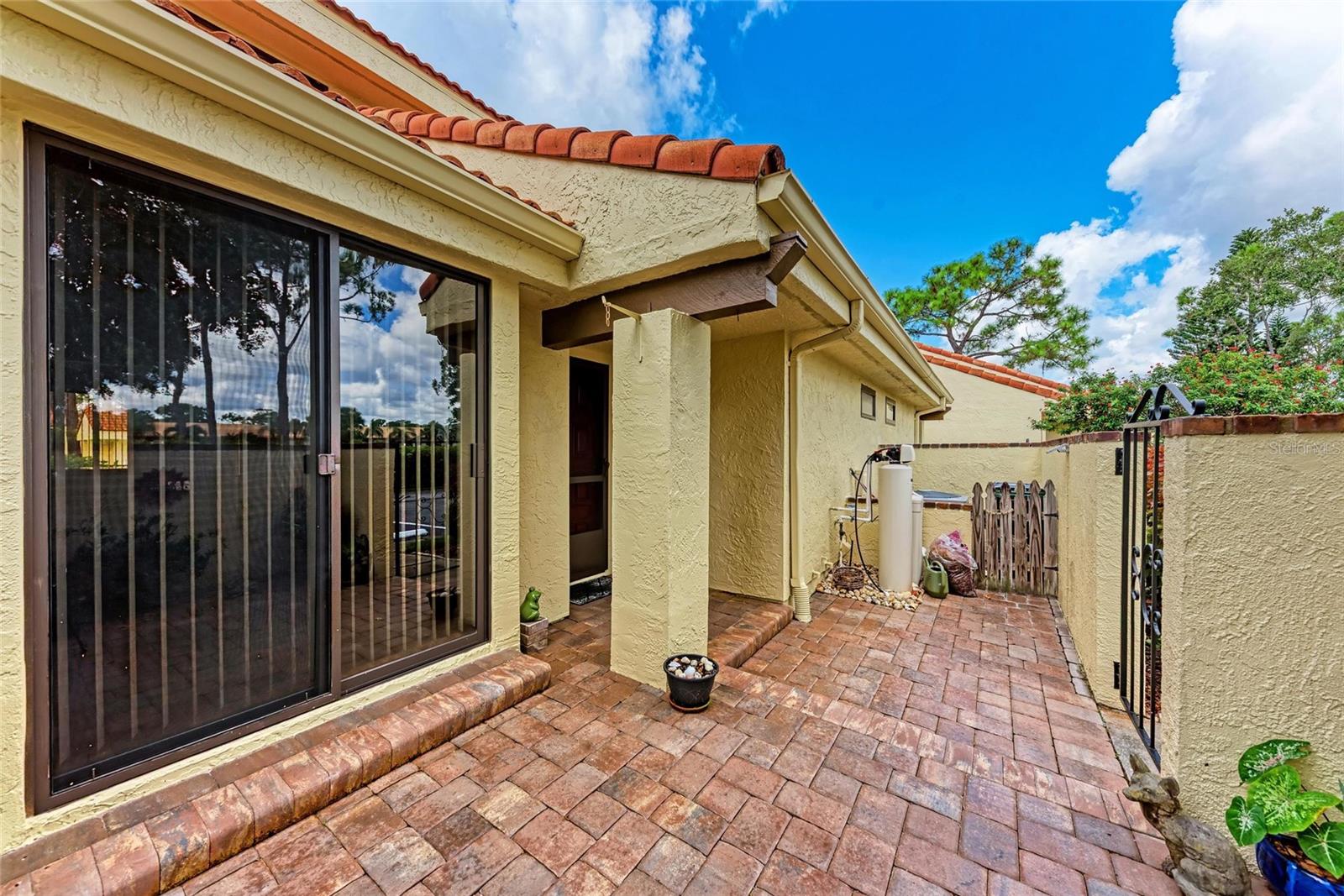 5362 HUNTINGWOOD COURT 16