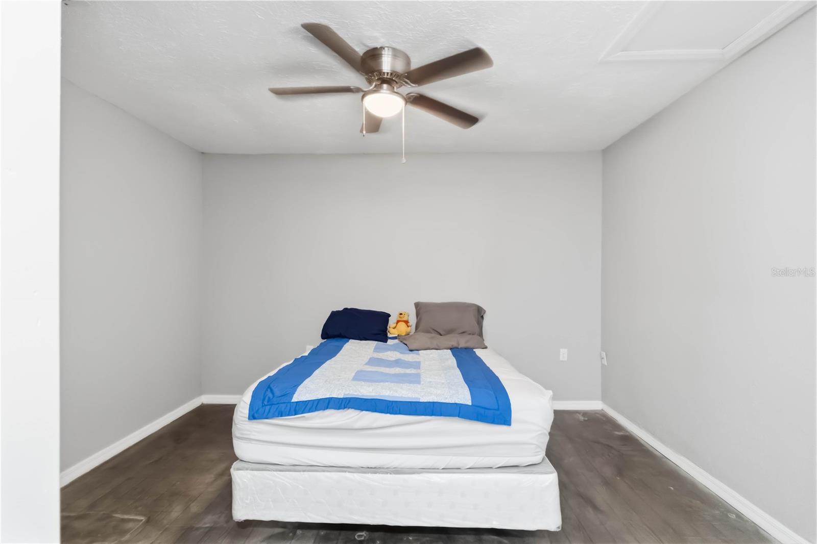 BEVERLY HEIGHTS - Residential Income