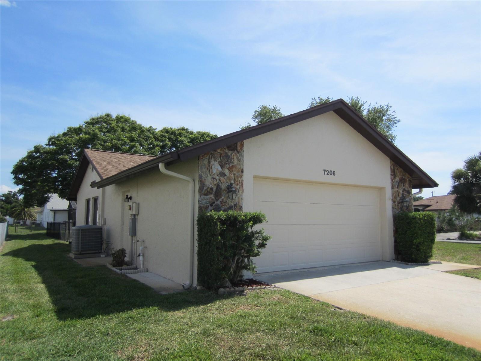 7206 DORCHESTER COURT