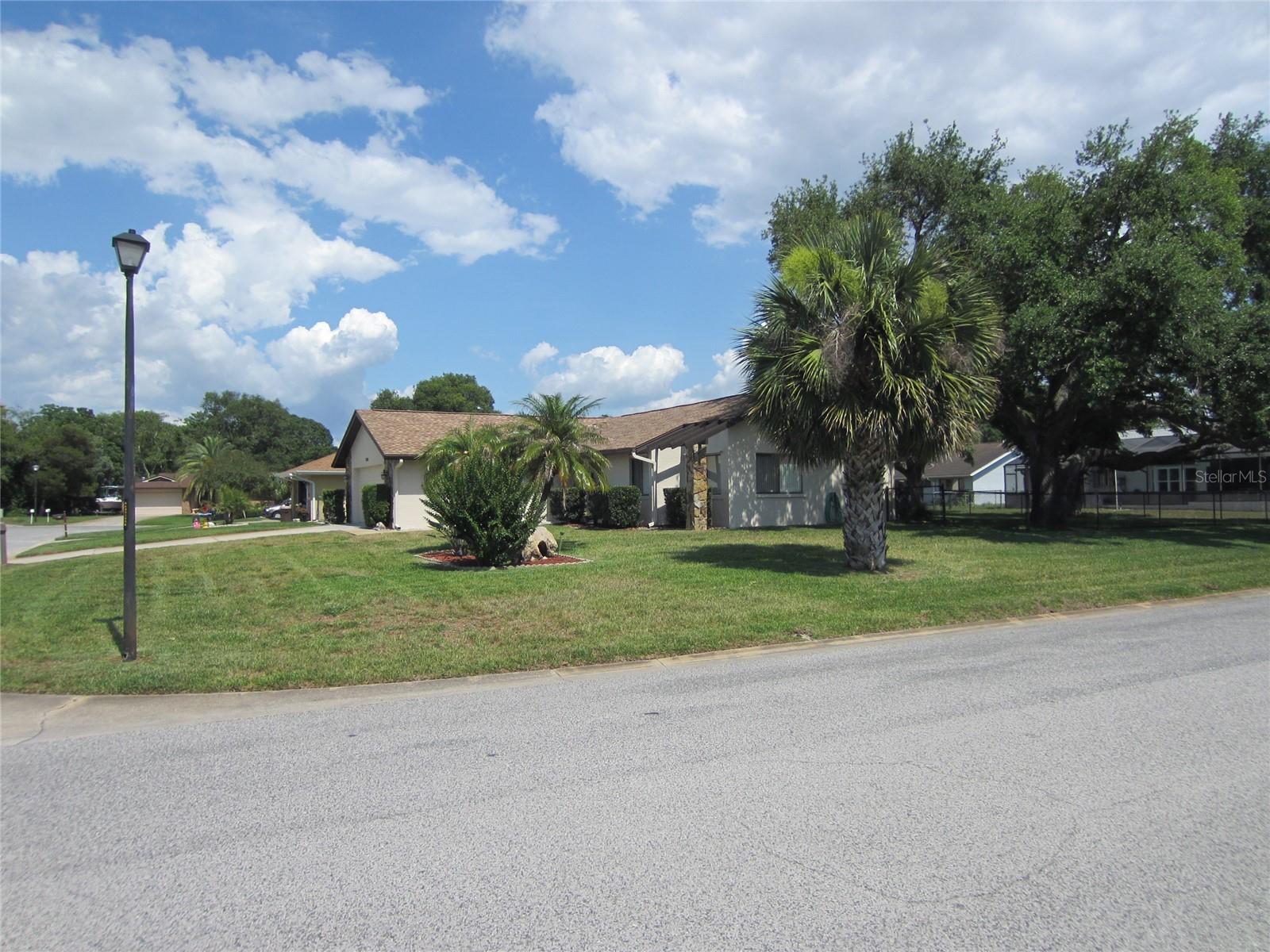 7206 DORCHESTER COURT