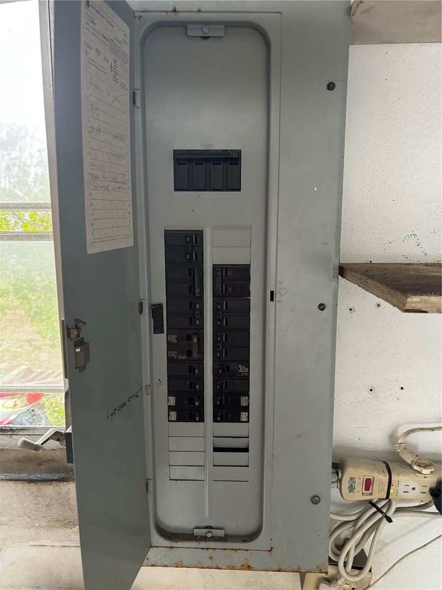 COUNTRY ESTATES 2ND ADD - Residential