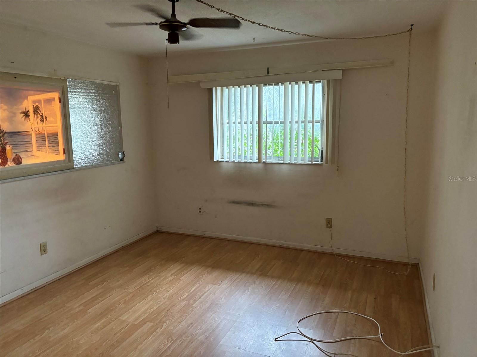 COUNTRY ESTATES 2ND ADD - Residential