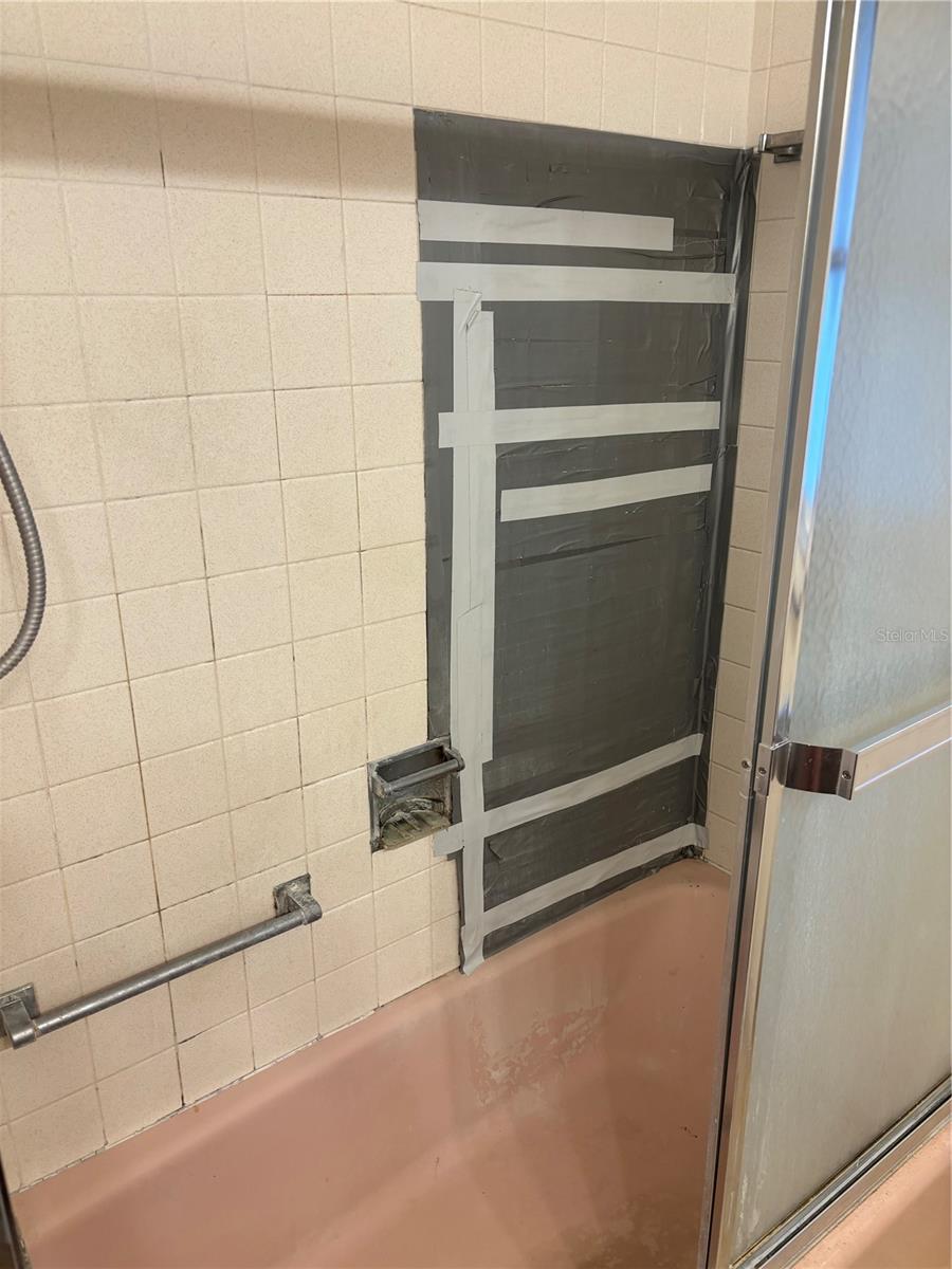 COUNTRY ESTATES 2ND ADD - Residential