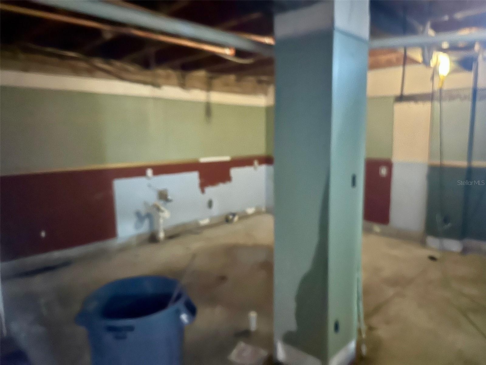 BARCLAY WOODS 1ST ADD - Residential