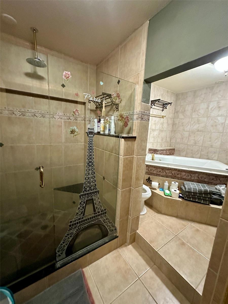 BARCLAY WOODS 1ST ADD - Residential