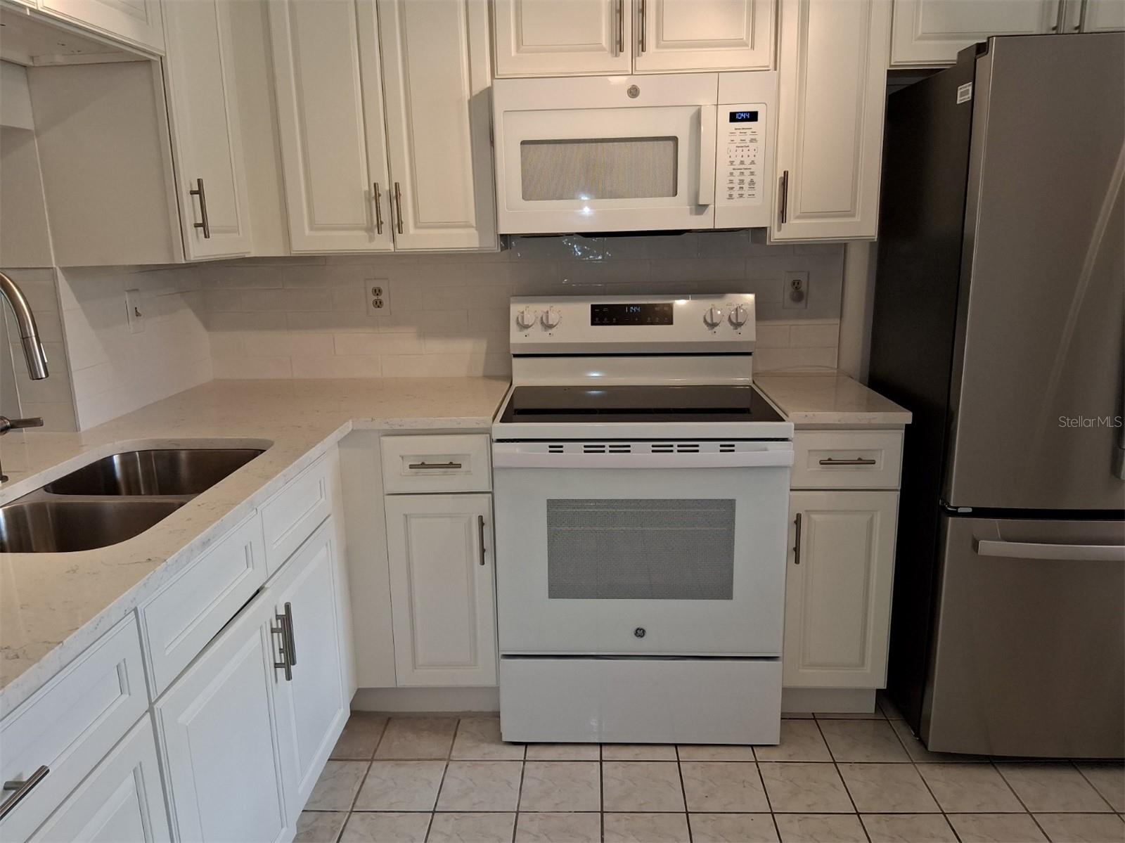 GARDENS BEACON SQUARE - Residential